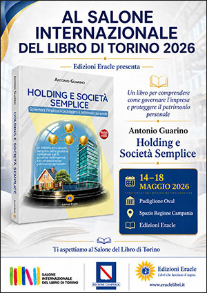 holding evento